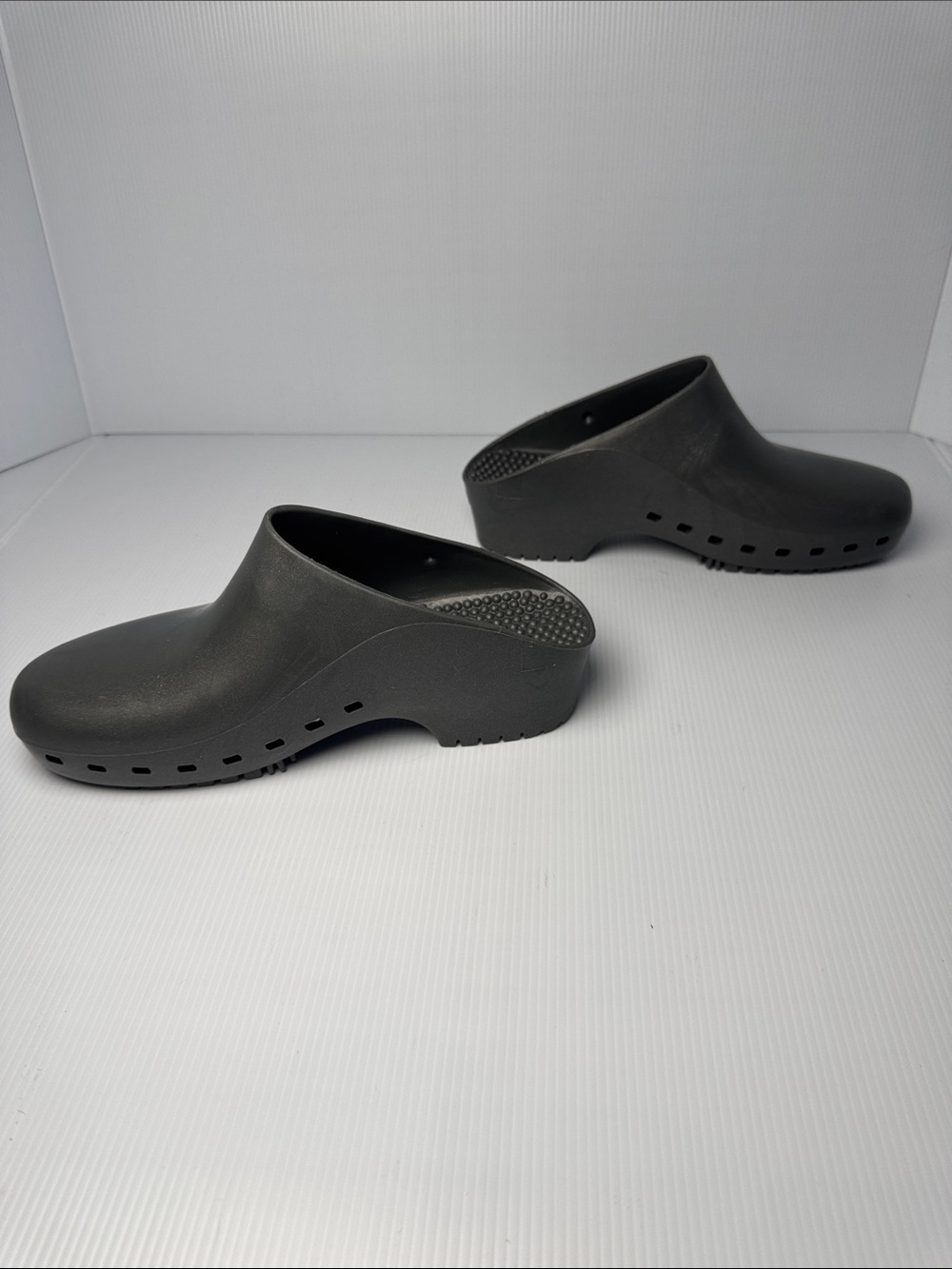 CALZURO Adult Classic Clogs Shimmer Gray Slip-On Heeled Textured Footbed 38-39 - Picture 5 of 10